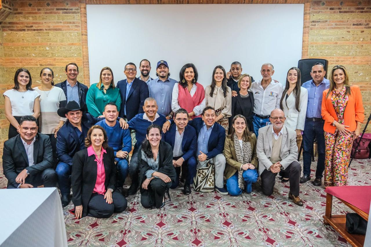 La RED PRO y los Gobernadores del país, unidos para impulsar proyectos de desarrollo nacional en las regiones